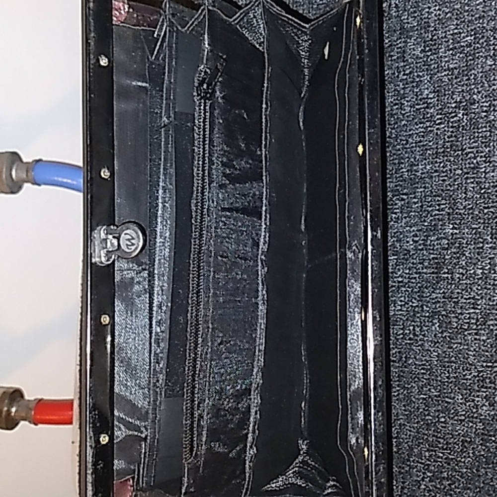 Wallet - Picture 4 of 4